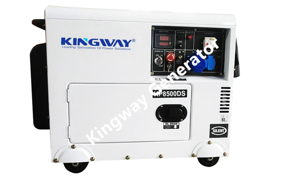 Làm mát bằng nước 3 pha 50hz 1500 vòng / phút Bộ máy phát điện di động diesel im lặng 8KVA 12Hp